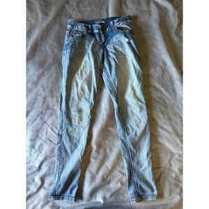 Maurices Womens Light Wash Distressed Skinny Jeans Size 3/4 Regular Blue Denim